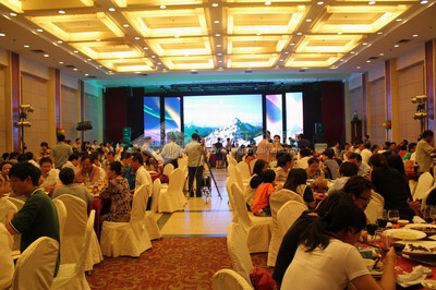 圣诞盛宴与精彩赛事 全方位服务解决方案